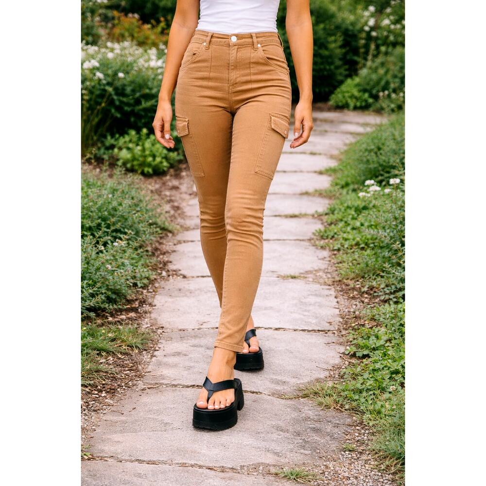 Spanx Stretch Twill Ankle Cargo Pants Honey Glow M (6/8)
